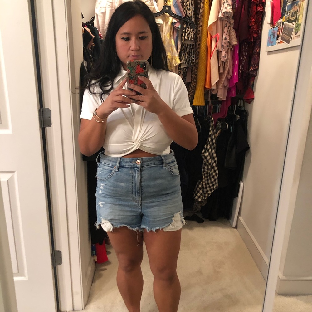 American Eagle distressed denim shorts